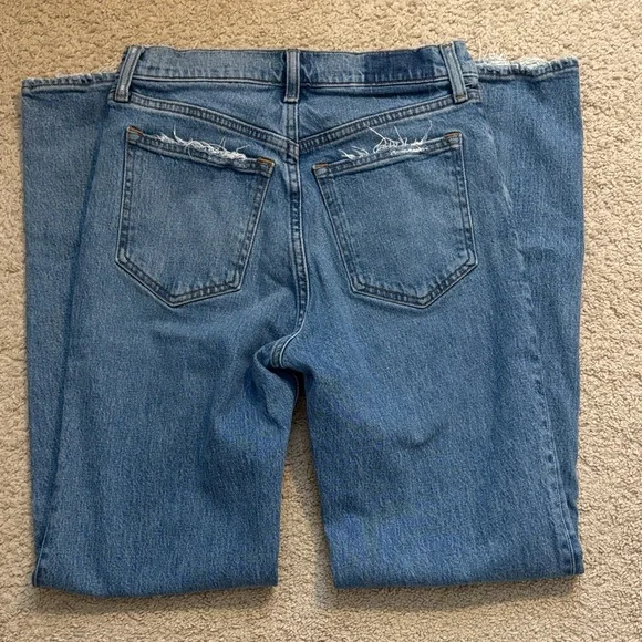 Abercrombie & Fitch Straight-Leg Jeans in Medium Blue Wash - Picture 5 of 8